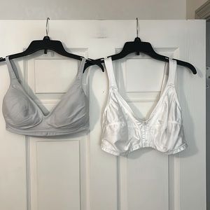 SET OF FOUR WOMEN’S BRAS : SIZE 44DD